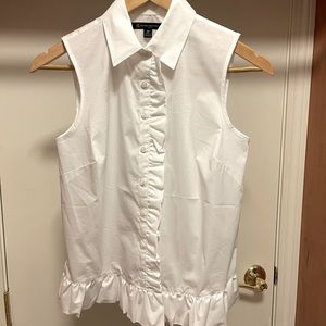 Brooke Brothers sleeveless collar button down shirt ruffle bottom blouse.